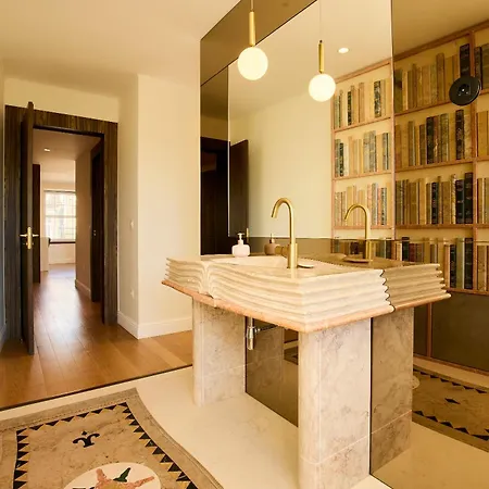Flh Clerigos Luxury * بورتو