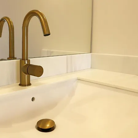 Flh Clerigos Luxury Porto